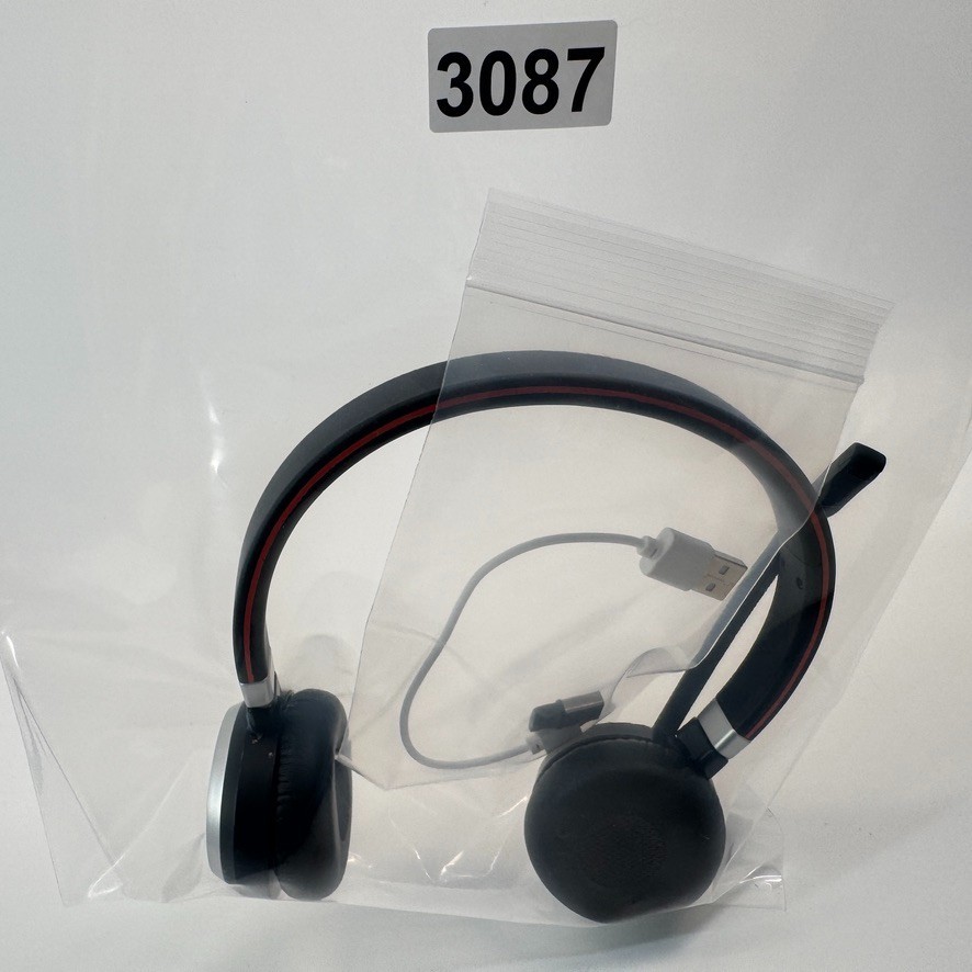 Jabra Evolve 65 MS Wireless Headset w/ USB Adapter --READ--