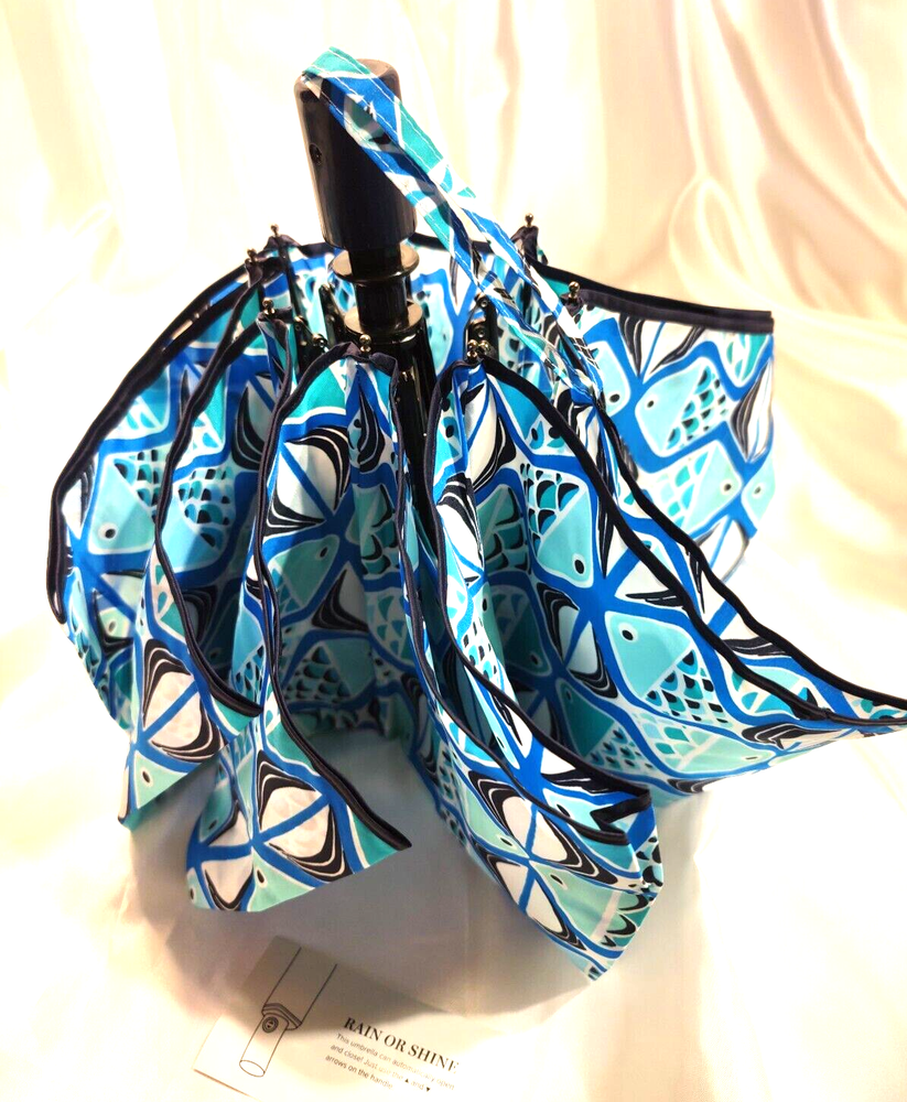Vera Bradley's UMBRELLA in GO FISH BLUE Pattern, Auto Open/Close, Fish, NWT