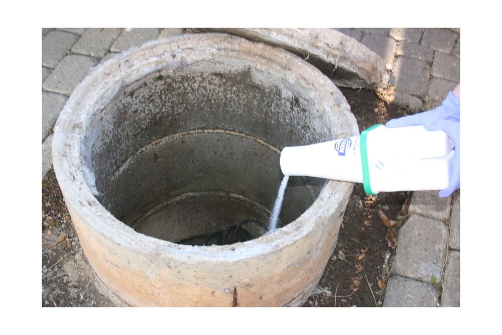 4 LB. Jar (No. Funnel/Applicator) Foaming Root Control for Sewer Lines and Se...