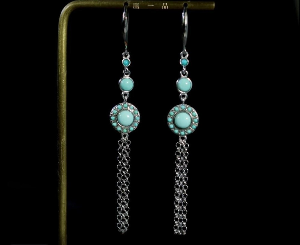 Genuine Sliver turquoise dangling earrings