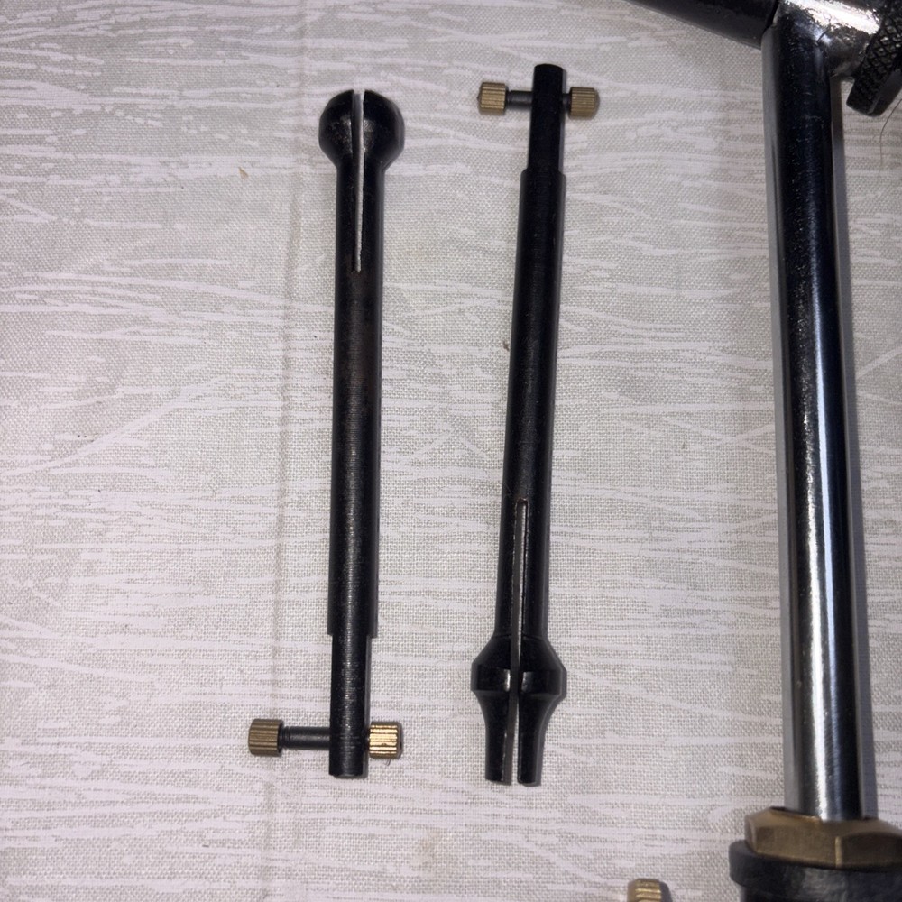 Cabela's Master Fly Tying Vise