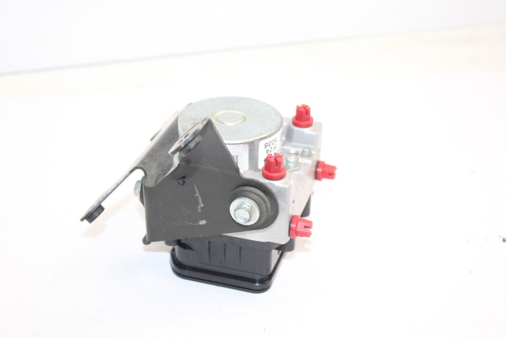 2012 Victory Cross Country ABS Module Pump Unit