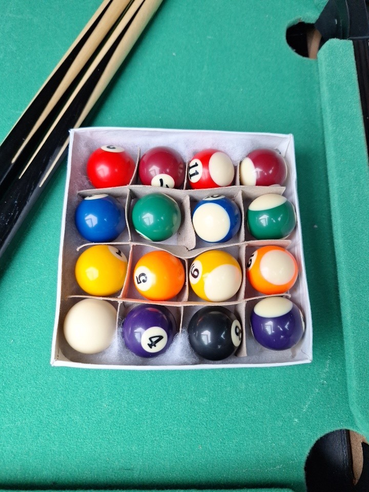 1.5" MINIATURE BILLIARD BALLS SET