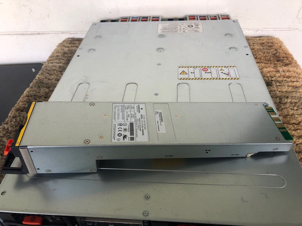 EMC TRPE Processor Chassis (046-003-474) w/ Modules & Power Supply