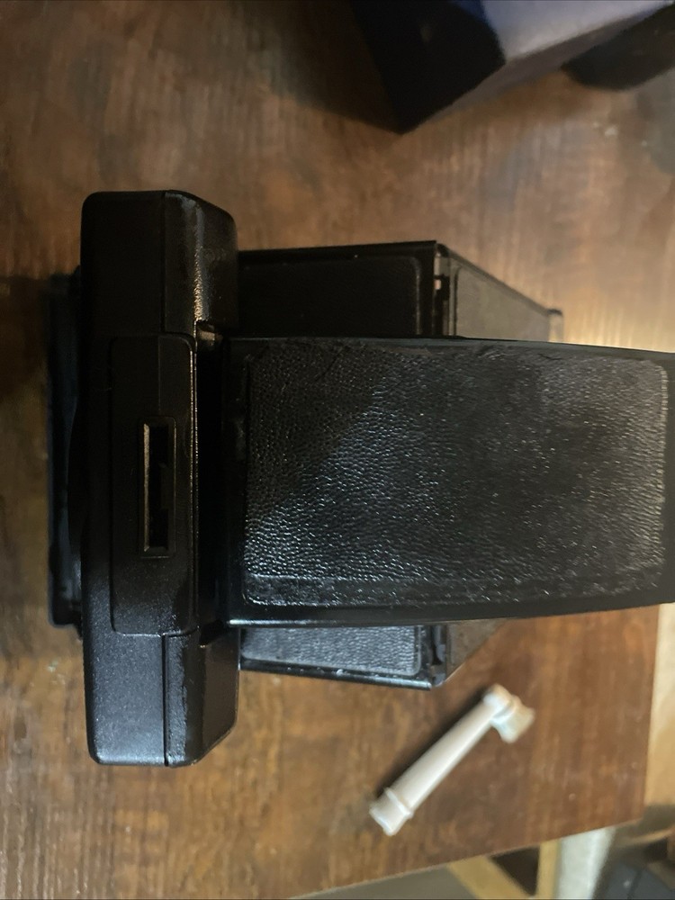 Polaroid SX-70 SE Land Camera Sonar OneStep Untested