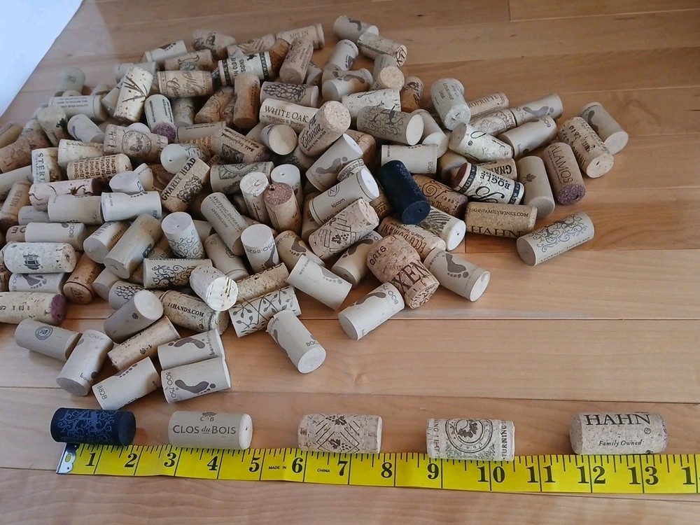180 Pcs. NATURAL Wine CORKS ASSORTED USED