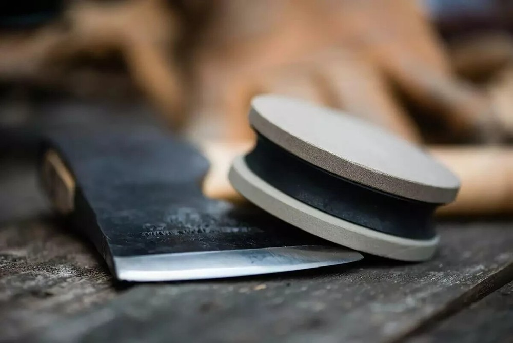 Adler - 80/20 Sharpening Puck