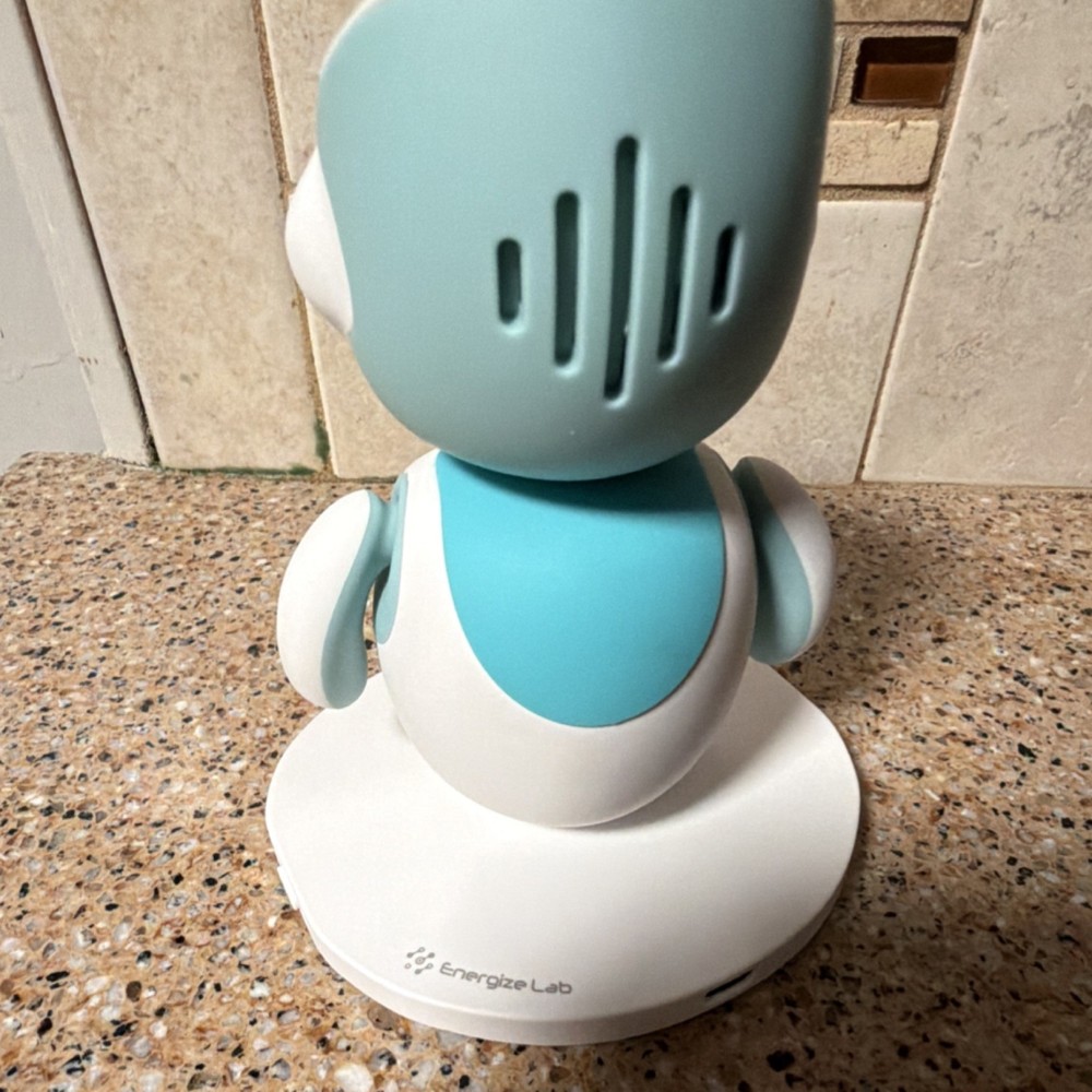 Energize Lab Eilik Interactive Robot Toy White Blue USB Rechargeable