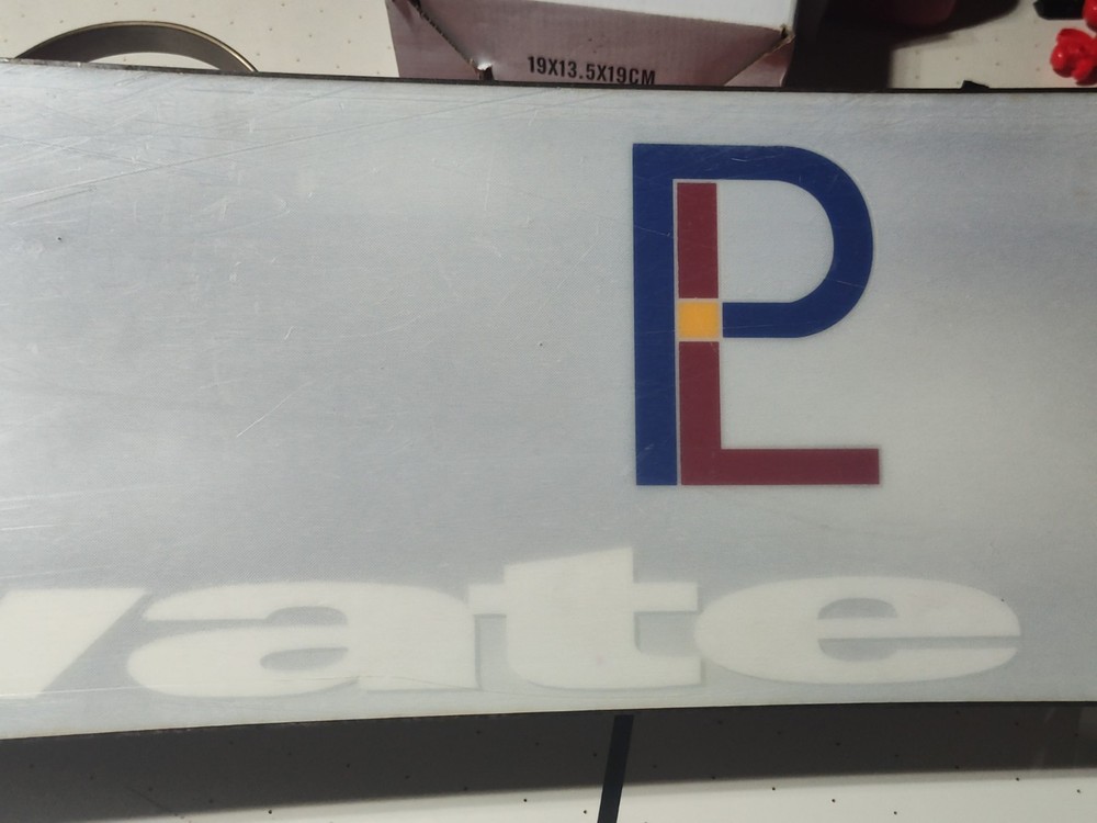 PRIVATE LABEL SNOWBOARD SIZE 149 CM Preston BINDINGS Large. Very Good.