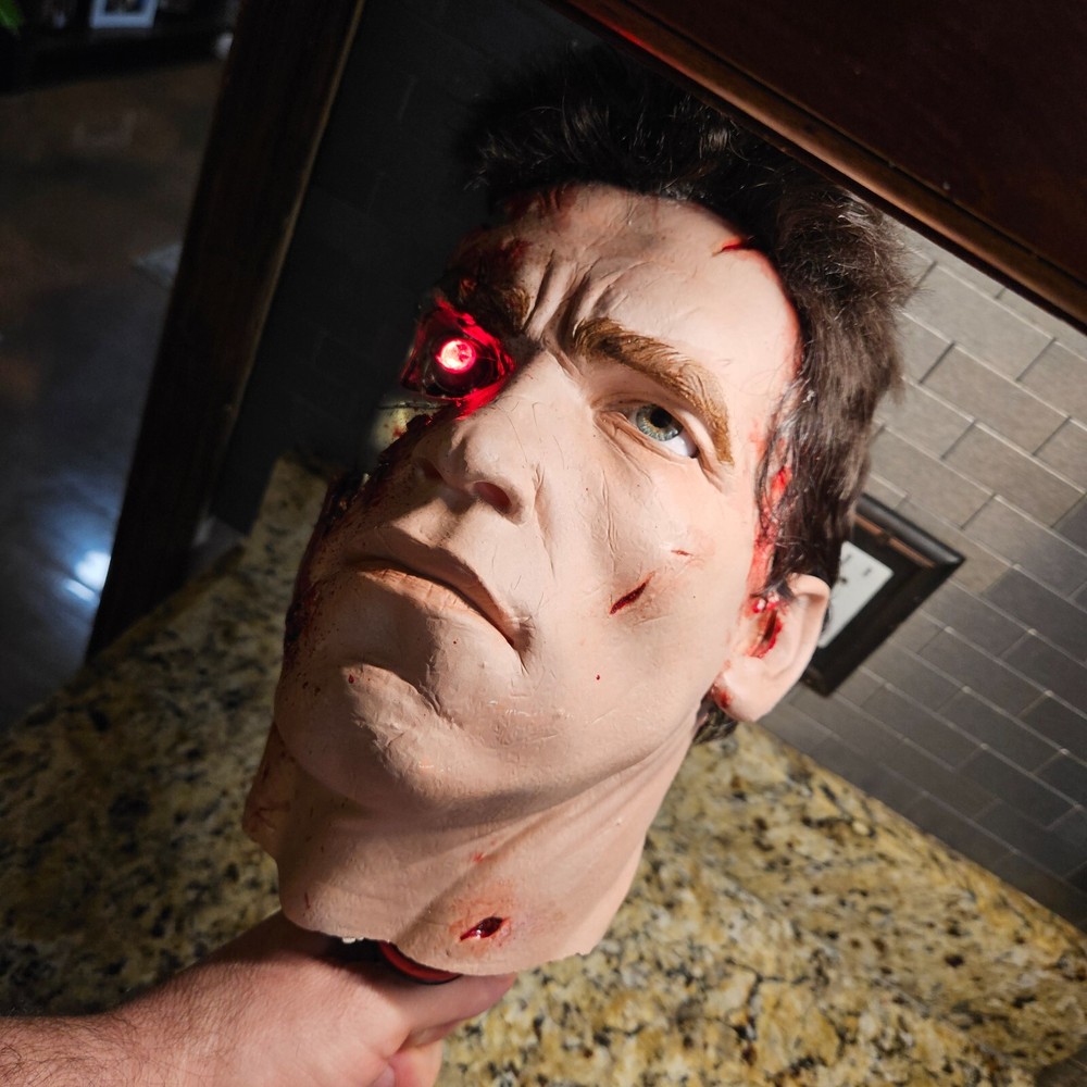 TERMINATOR ARNOLD SCHWARZENEGGER life size head bust horror