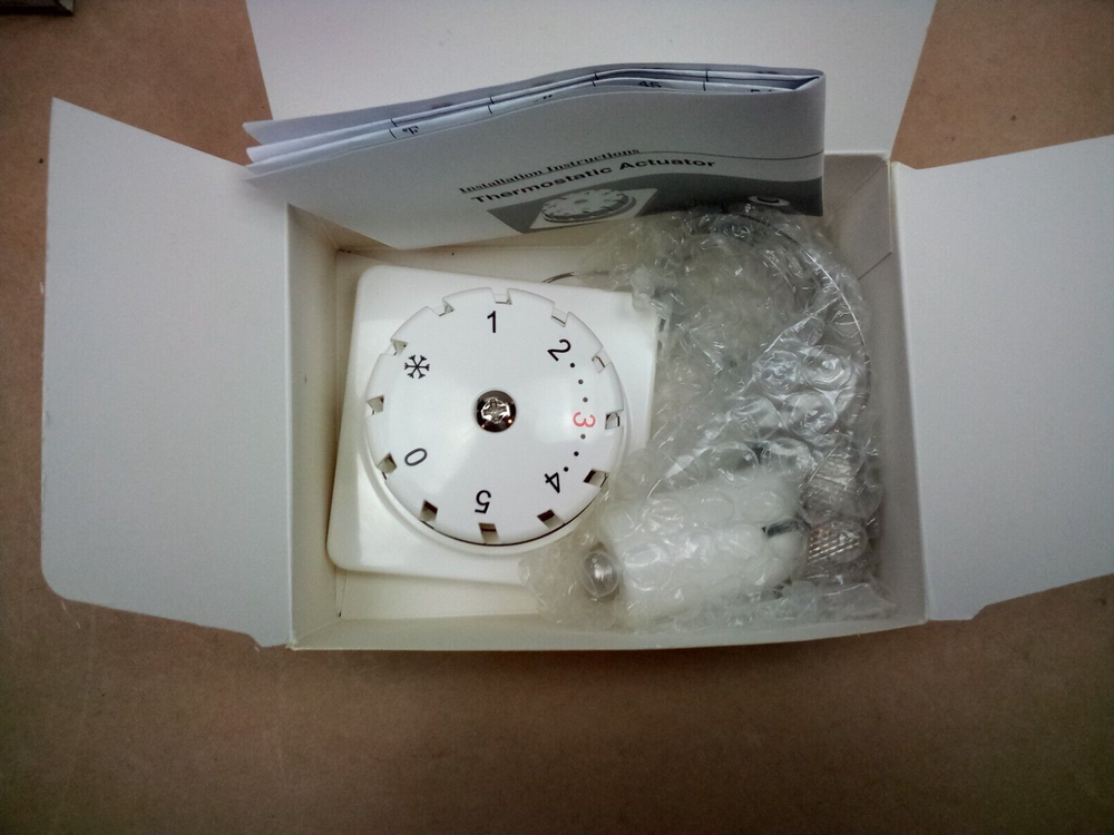 10L943 Thermostatic Control Actuator Type Remote Mount