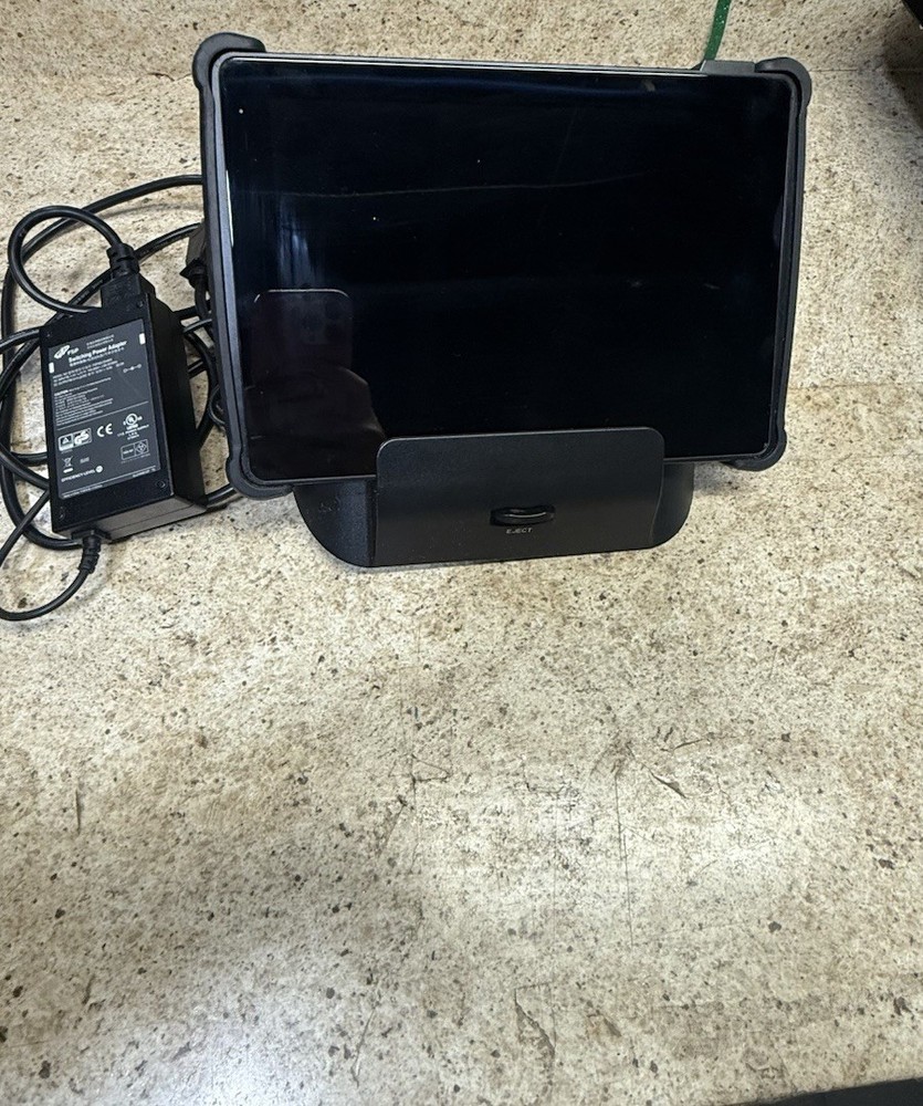 WINDOWS POS Tablet. With Charging Station. Works. Model MH-5100-BP