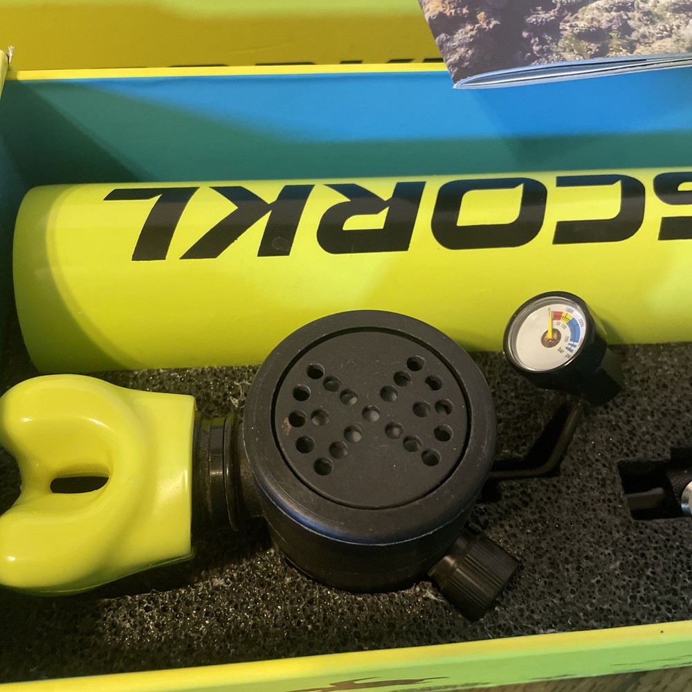 Scorkl Scuba (2) Regulator Tanks and Pump Bundle Pack
