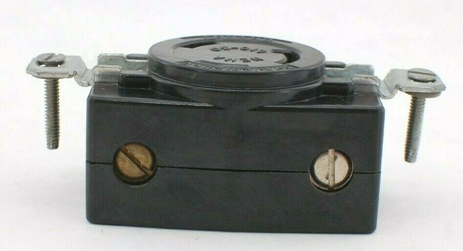 Bryant L10-30 Receptacle