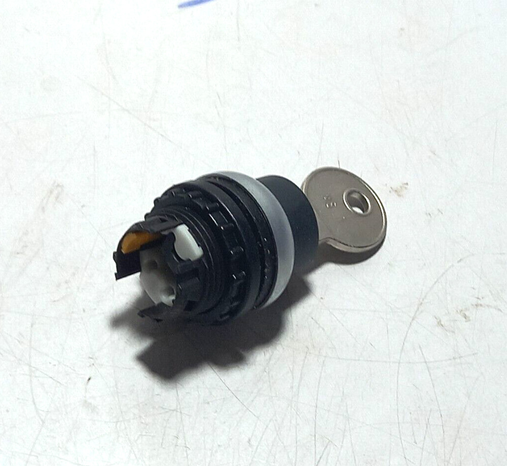 Eaton M22-WS Switch Key 21040660