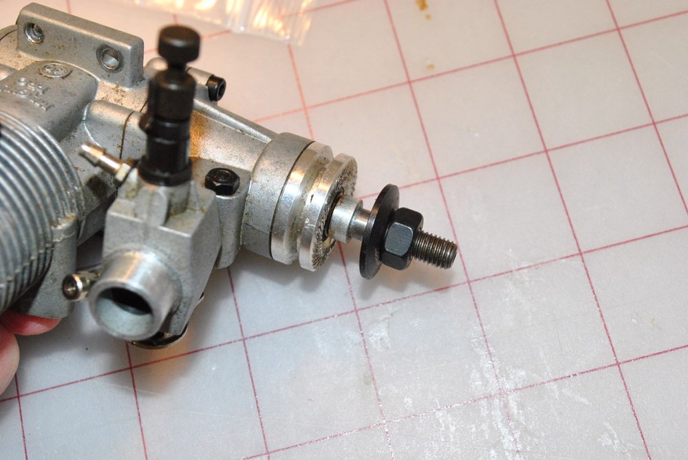 Magnum Pro 40 ABC RC Engine and muffler. Nice!