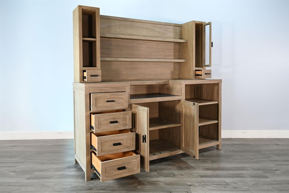 Sunny Designs Wheat Home Bar with Hutch