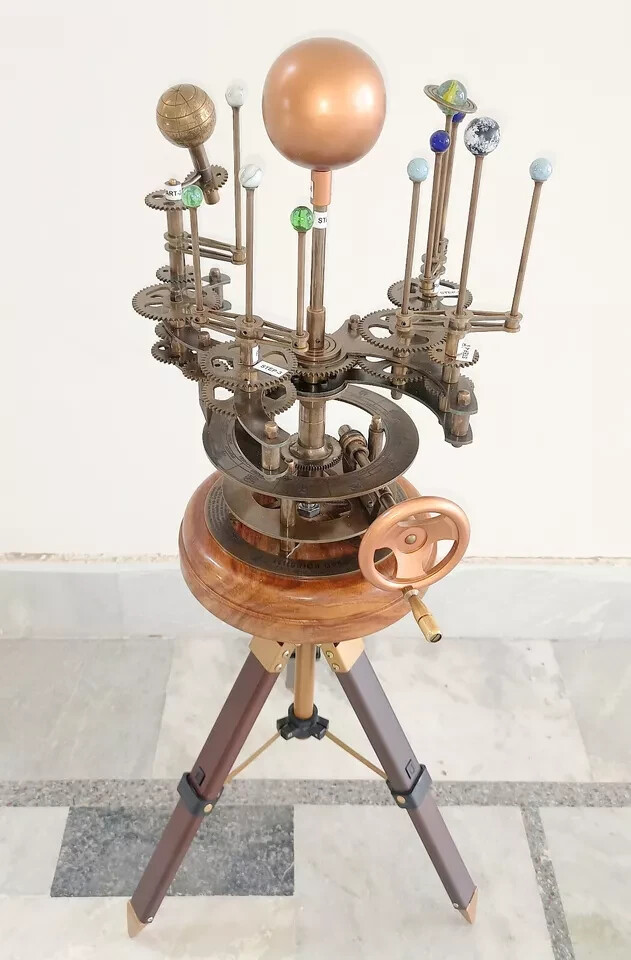 Solar System Celestial Model Fully Functional Antique Look Orrery Saturn Tripod