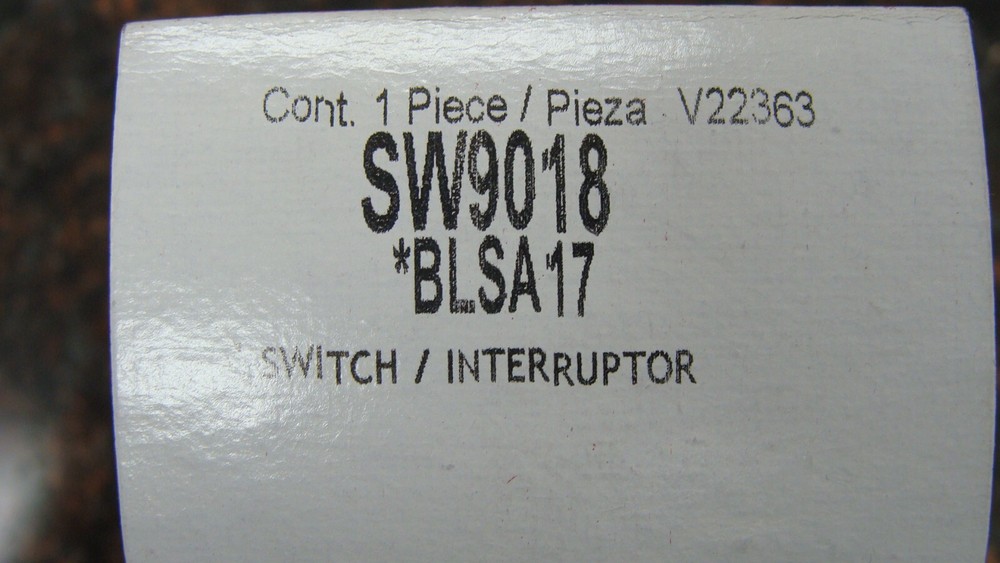 Duralast Stoplight Switch SW9018