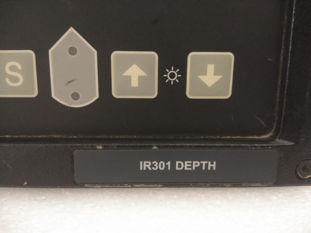 SKIPPER DIGITAL DEPTH REPEATER IR301 INPUT POWER 24VDC