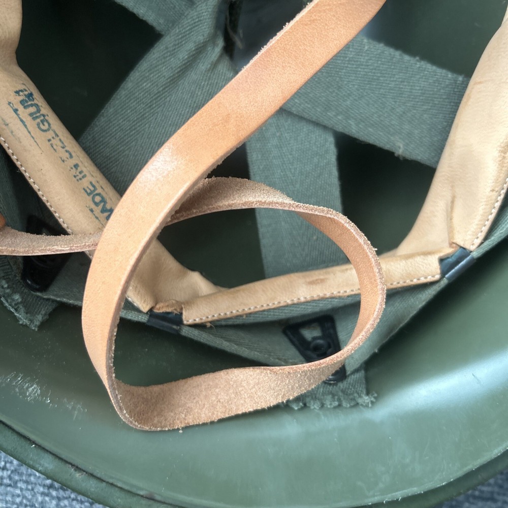 WW2 Helmet w/Liner