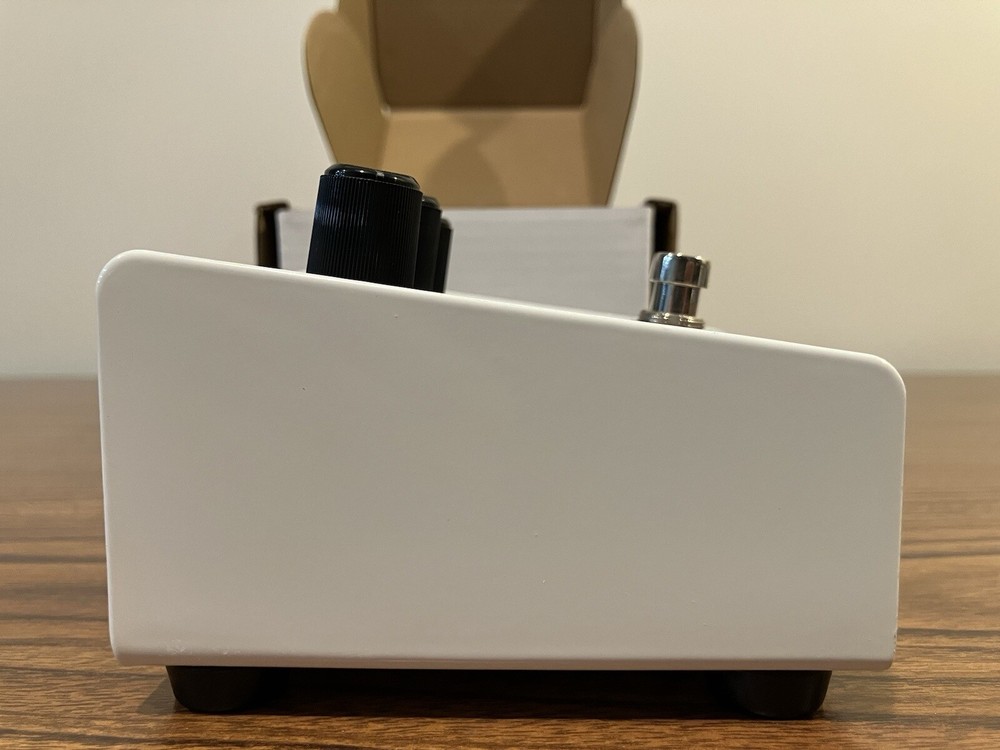 White ProCo Rat Distortion Effects Pedal