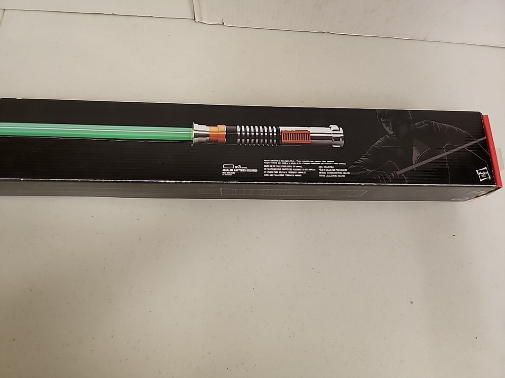 2016 Hasbro Black Series Star Wars Luke Skywalker Force FX Lightsaber Complete