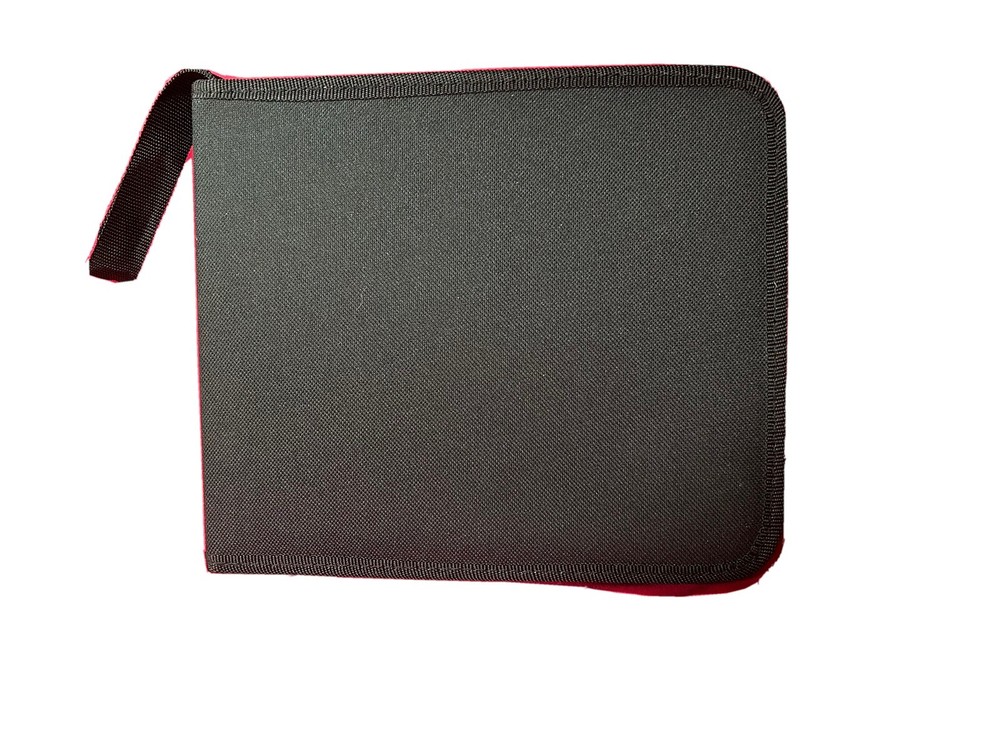 Brand New 30 Piece Drawing Set Including Case
