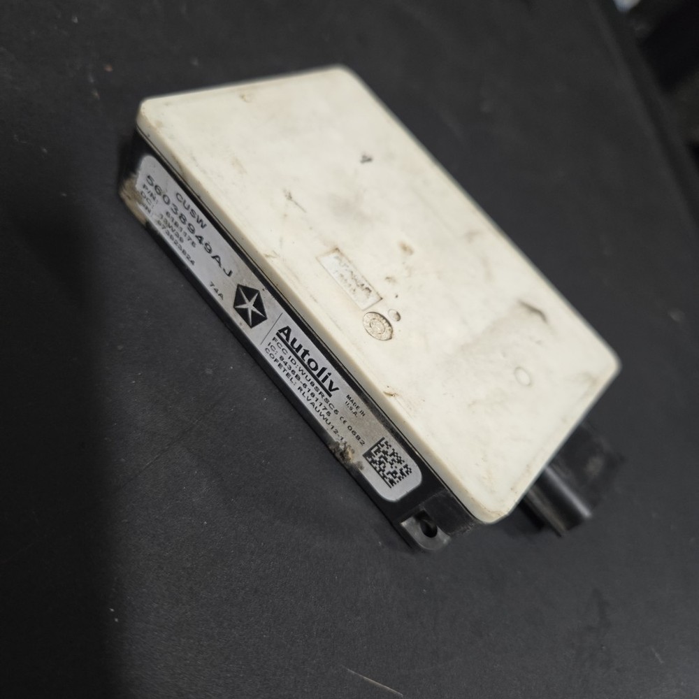 2013-2016 Dodge Dart Rear Side Blind Spot Detection Warning Sensor Module OEM