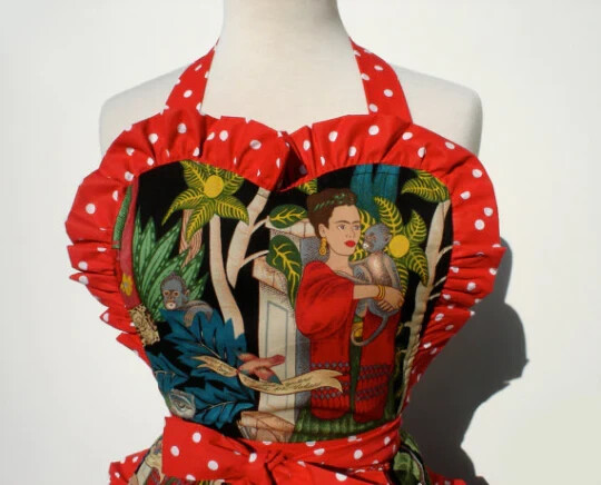 Frida Apron in Black and Red