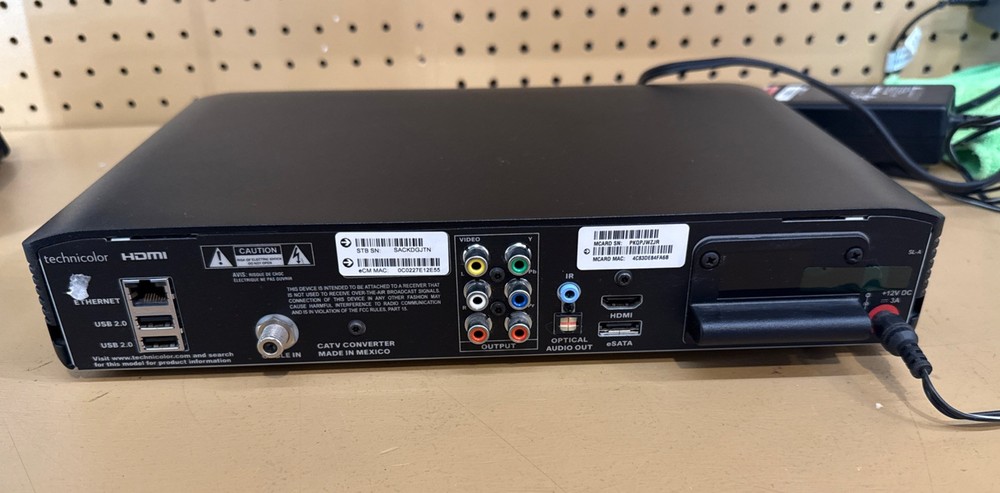 Technicolor Digital Home Communications Terminal Model 9865