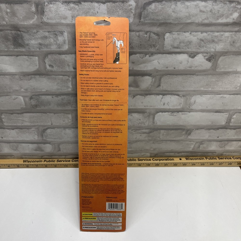 Fiskars Woodzig Chainsaw-Style Pruner,Pull Stroke,15 Inches,Patented Tooth,1Pkg