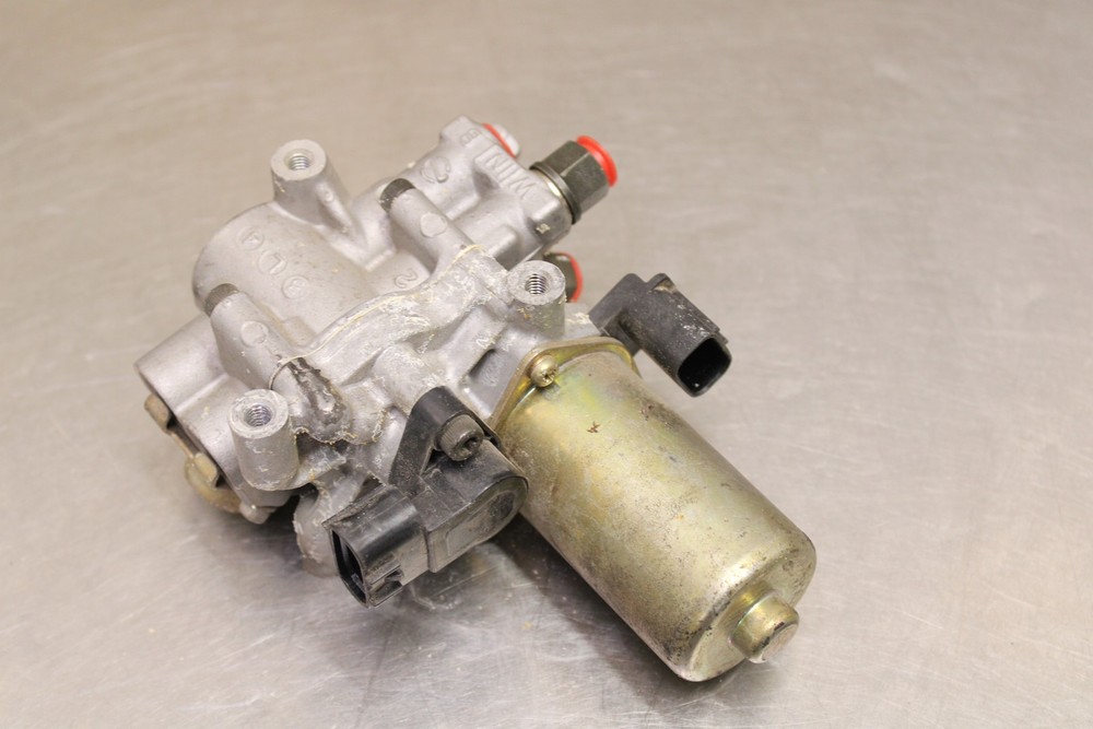 02-05 INTERCEPTOR 800 VFR800 ABS PUMP UNIT MODULE FRONT
