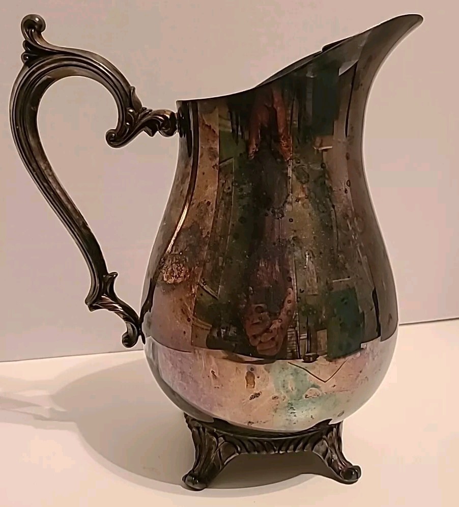 William Rogers Vintage Silver Plate Water Pitcher