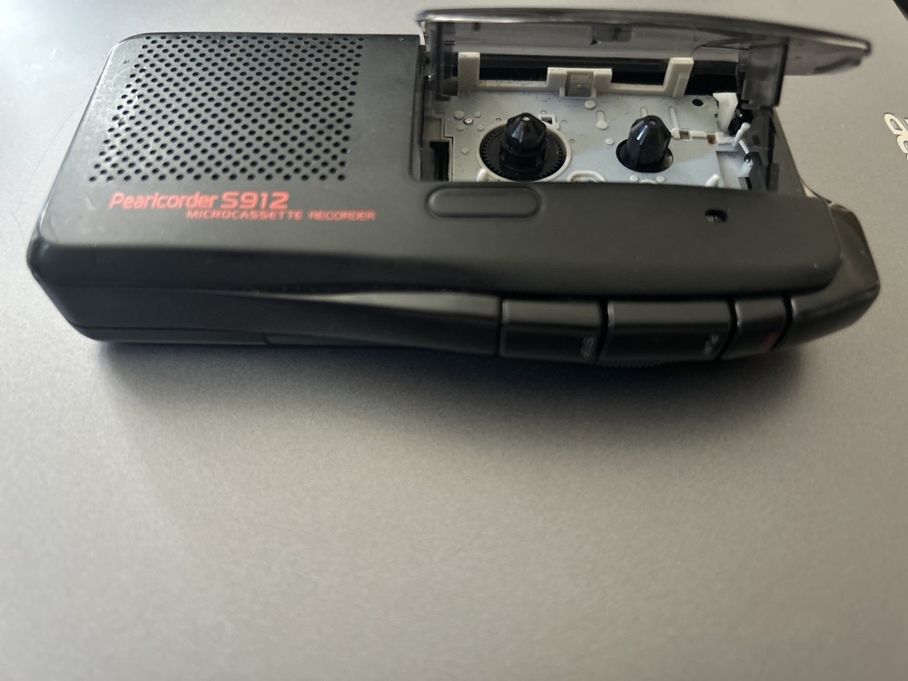 Olympus Pearlcorder S912 Microcassette Recorder, micro, handheld