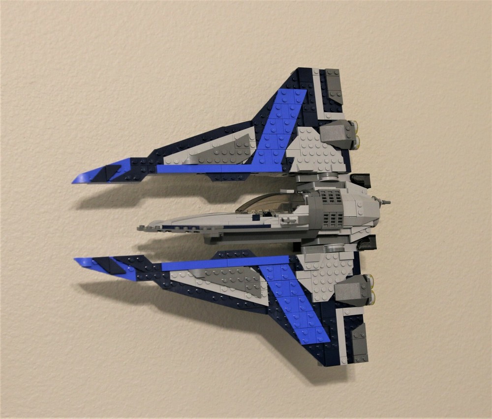 Ultimate Display Solutions wall mount display for Lego 75316 Mandalorian Fighter
