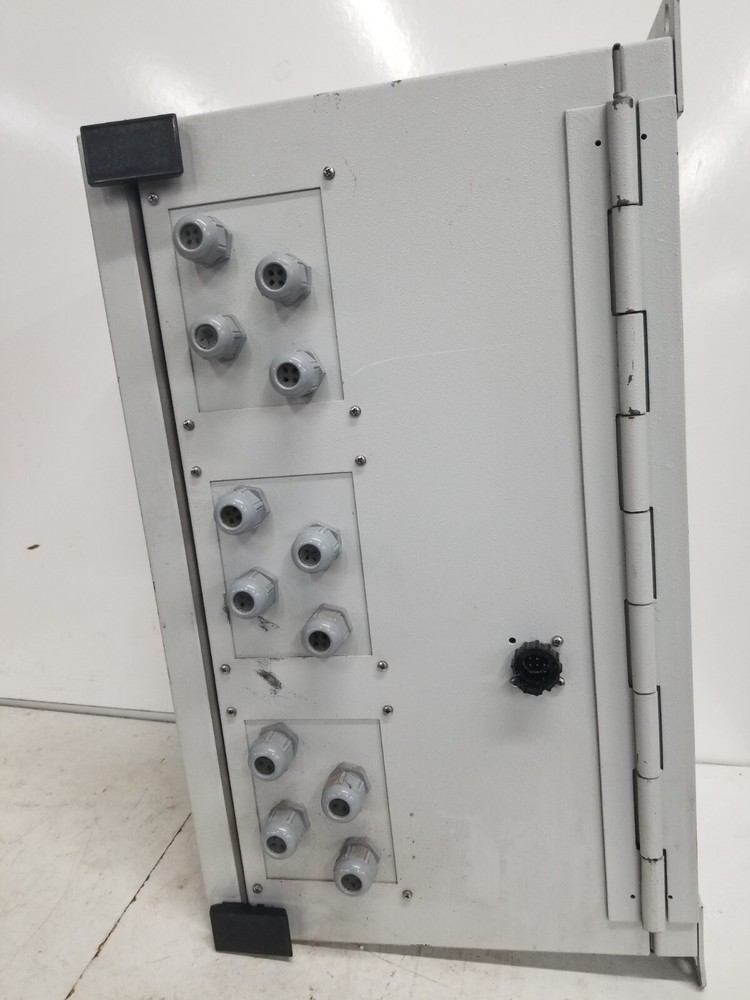 Dionex SS80 Sample Selector Process Analyzer Enclosure