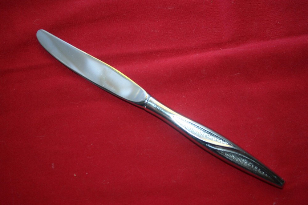 Reed & Barton CRESCENDO Stainless Textured Wave Silverware Flatware YOUR CHOICE