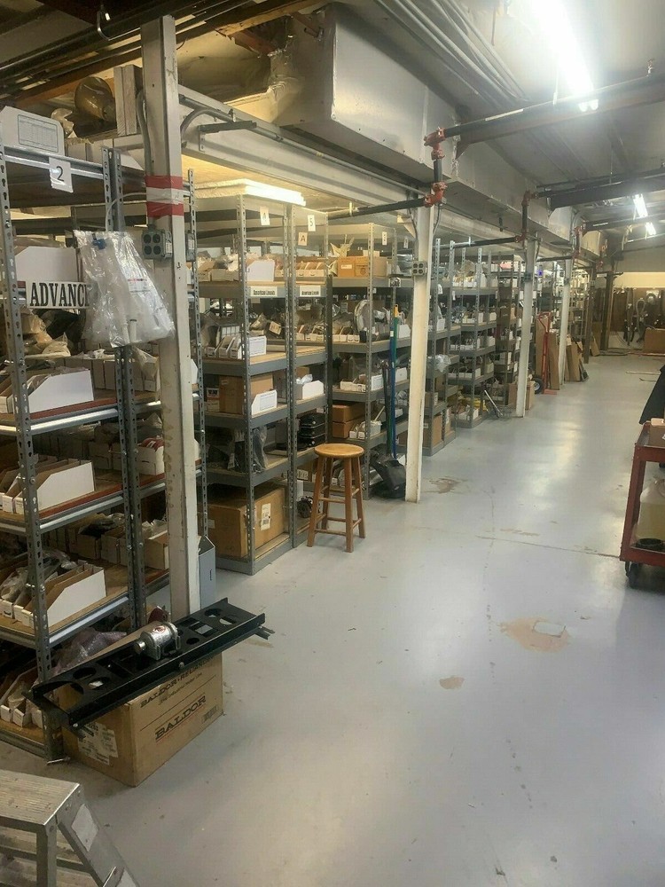 1055049 - Tennant - Handle Weldment