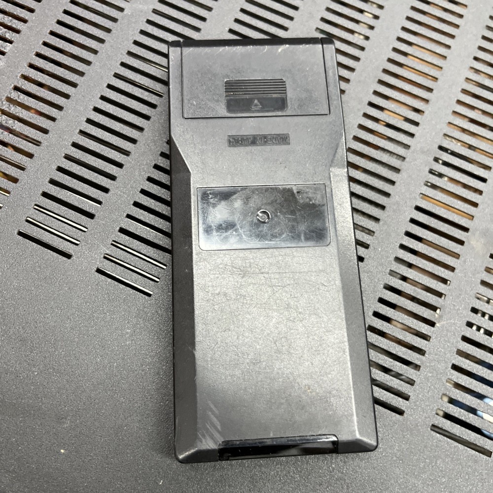 Carver Receiver Model HR-752