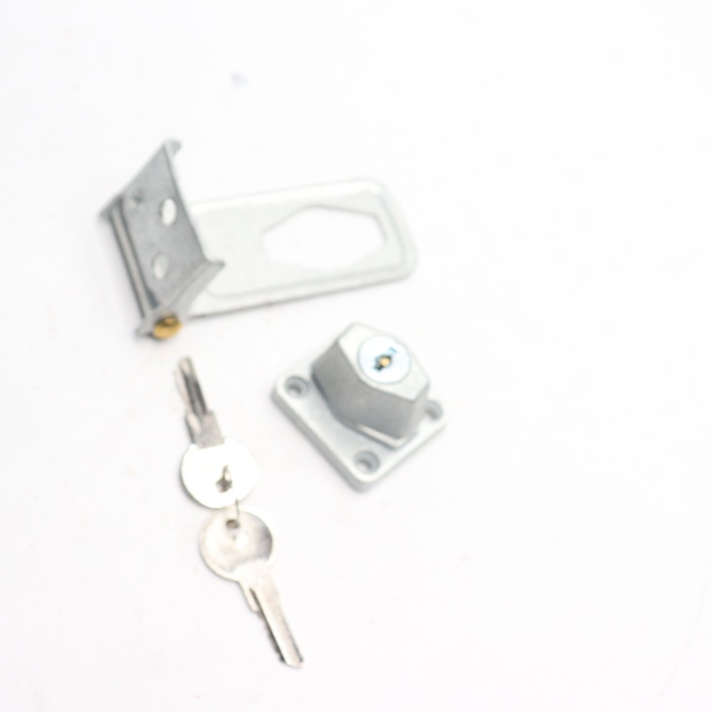 Everbilt 3-1/2 in. Galvanized Key Locking Safety Hasp