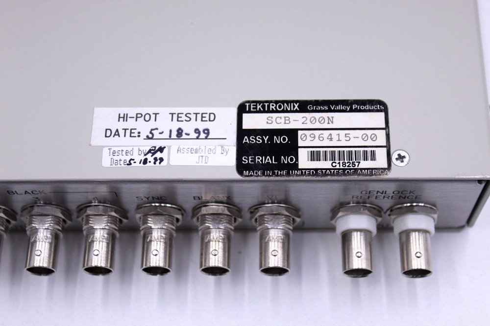 Tektronix SCB-200N Sync/Color Bar Generator - Tested