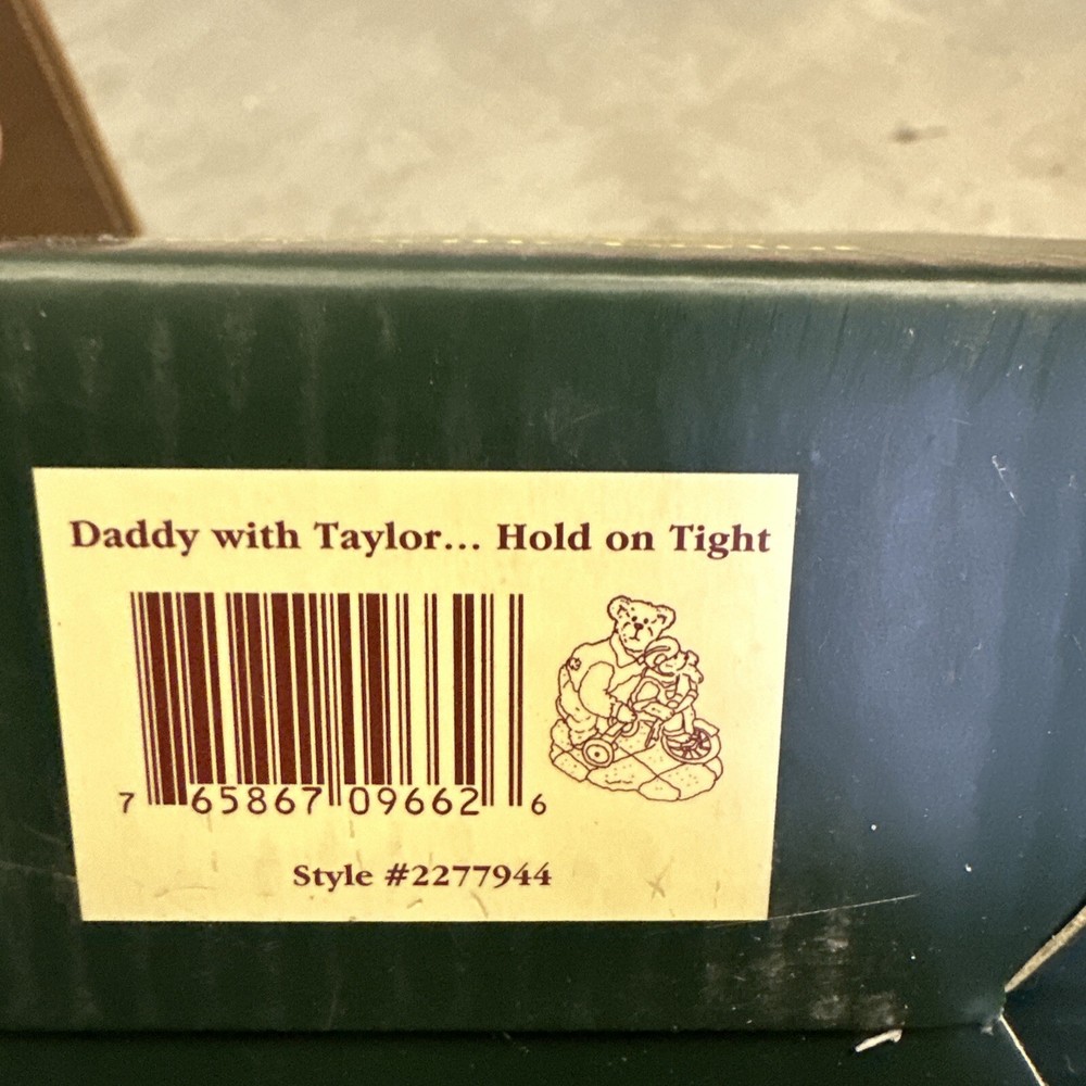 Boyd's Bear Daddy with Taylor..Hold on Tight