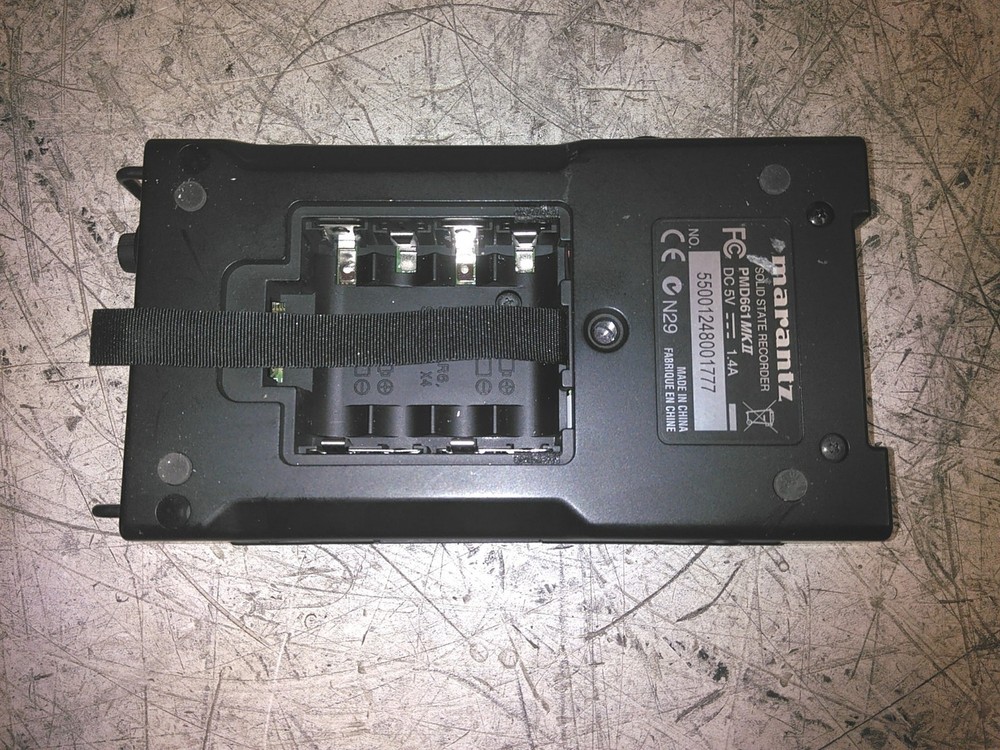 Defective Marantz Professional PMD661 MKII Solid State Recorder No SD AS-IS