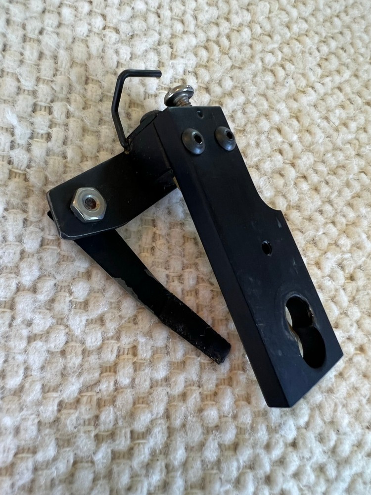 Archery Flipper Rest