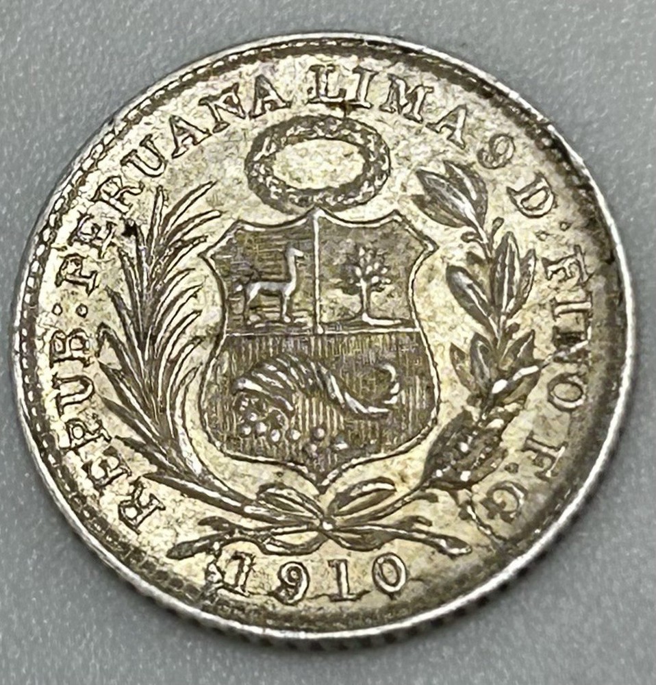 1910 Peru 1/2 Deniro Silver Coin
