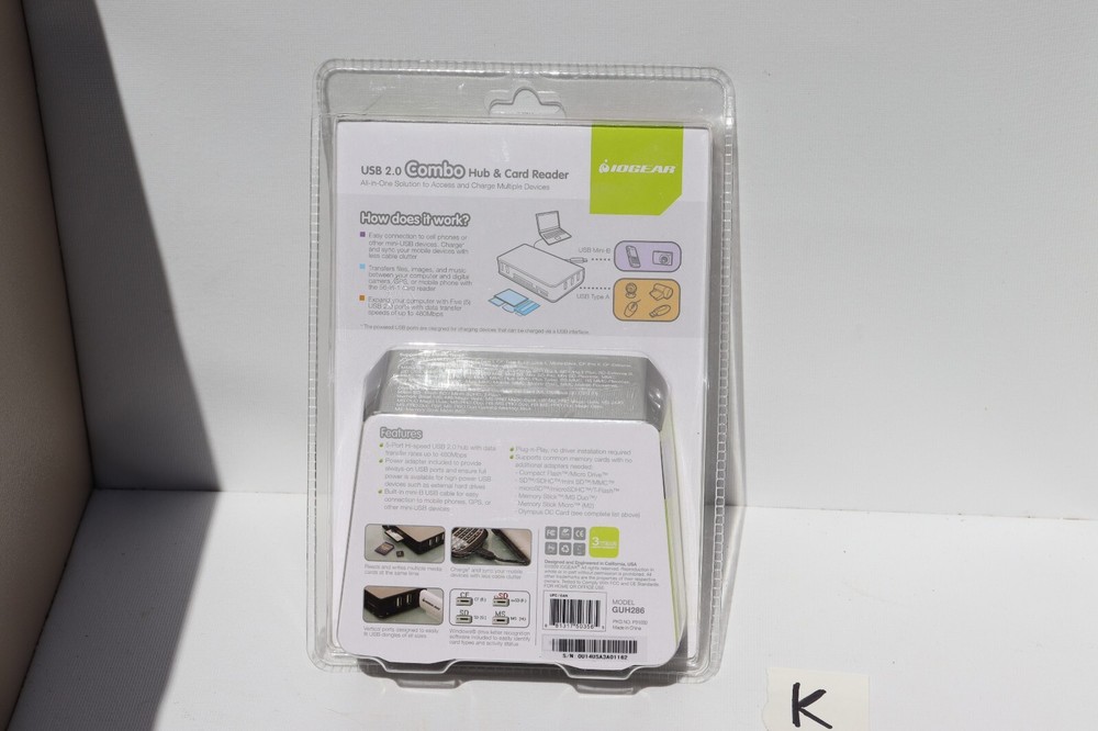 IOGear High Capacity Support SDHC / Micro SDHC 2.0 Combo Hub & Card Reader