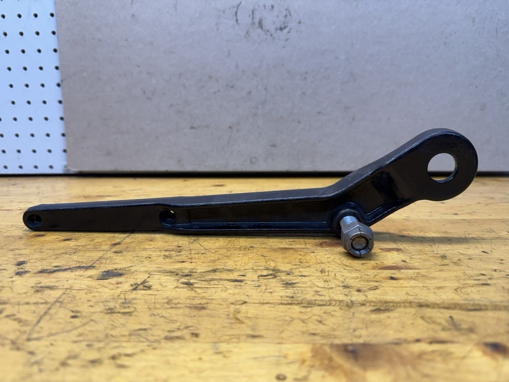 Harley-Davidson Exaust Support Mounting Bracket