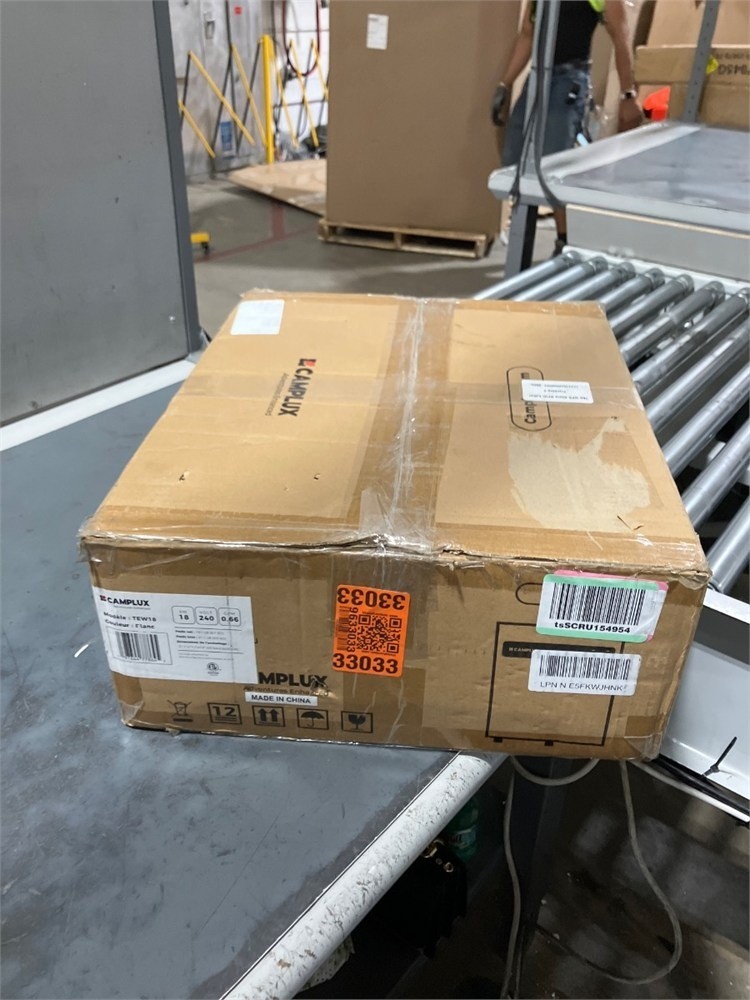 Camplux 18kW Tankless Water Heater 240V Whole House On Demand LED White