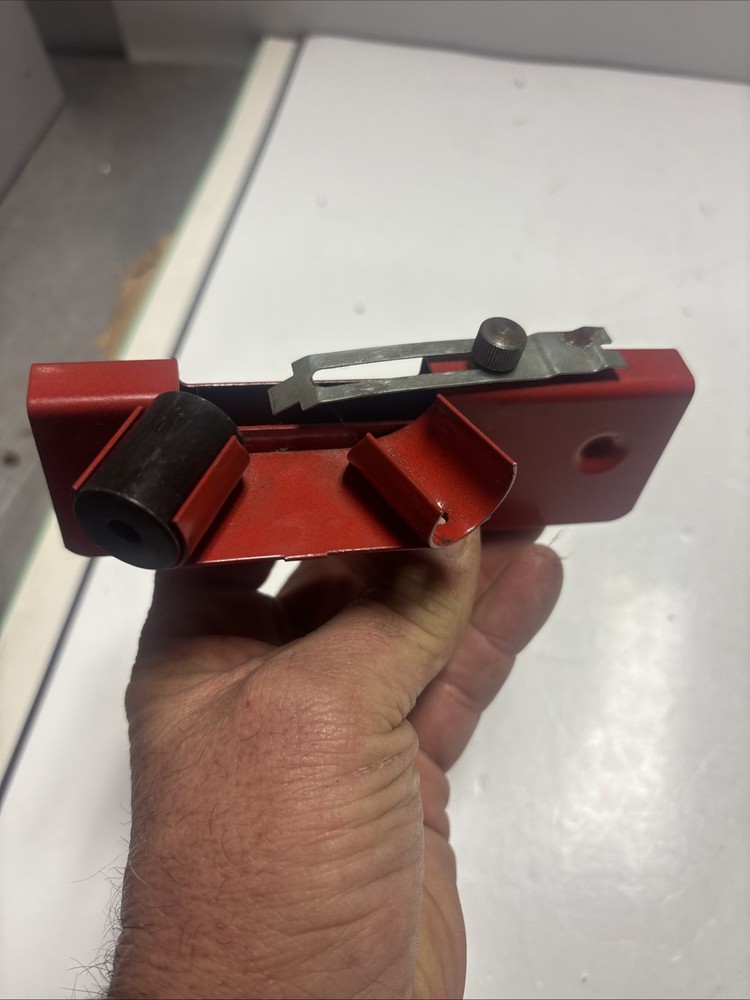 Vintage Chainsaw Blade Sharpening Guide File-N-Guide Chainsaw Blade Sharpener